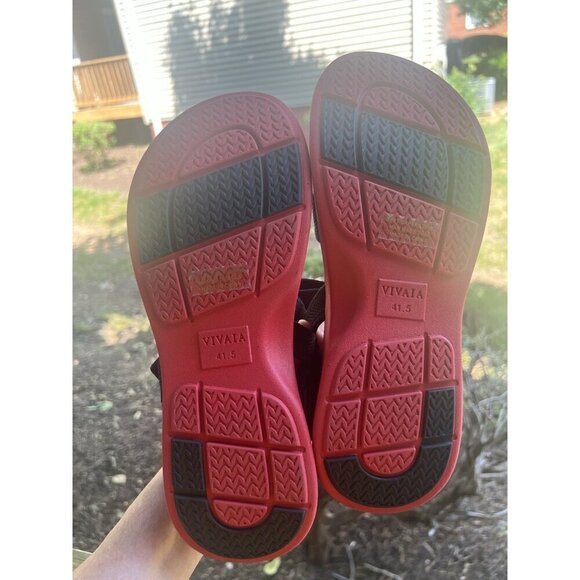 NWOT Vivaia Sport Sandals Kiara in Black Ruby Red outdoor comfy athleisure 10.5 - Picture 3 of 10
